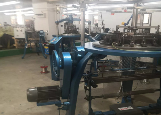 ইন্ডাস্ট্রিয়াল প্রিন্টেড ওয়্যার জাল ফিল্টার 2 * 2 মিমি গোলাকার গর্ত এবং নমুনা সহ